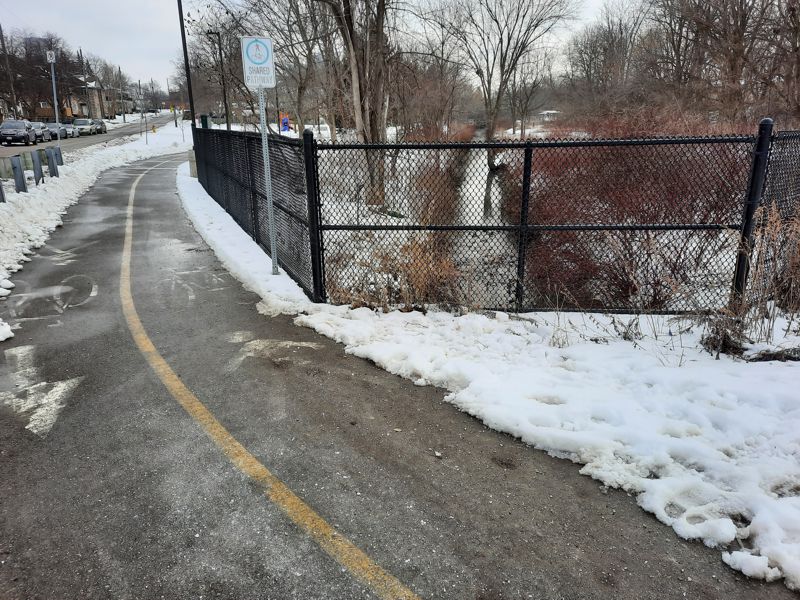 Start at Gage Ave Non-Pedestrian, Railroad Bridge Over King Street
