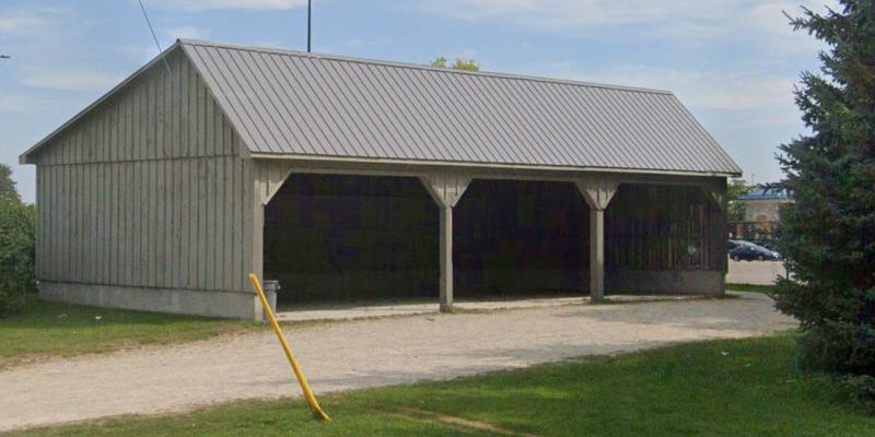 Mennonite Horse Shed Mennonite Horse Shed