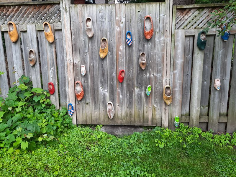 Dutch Shoe Fence Dutch Shoe Fence